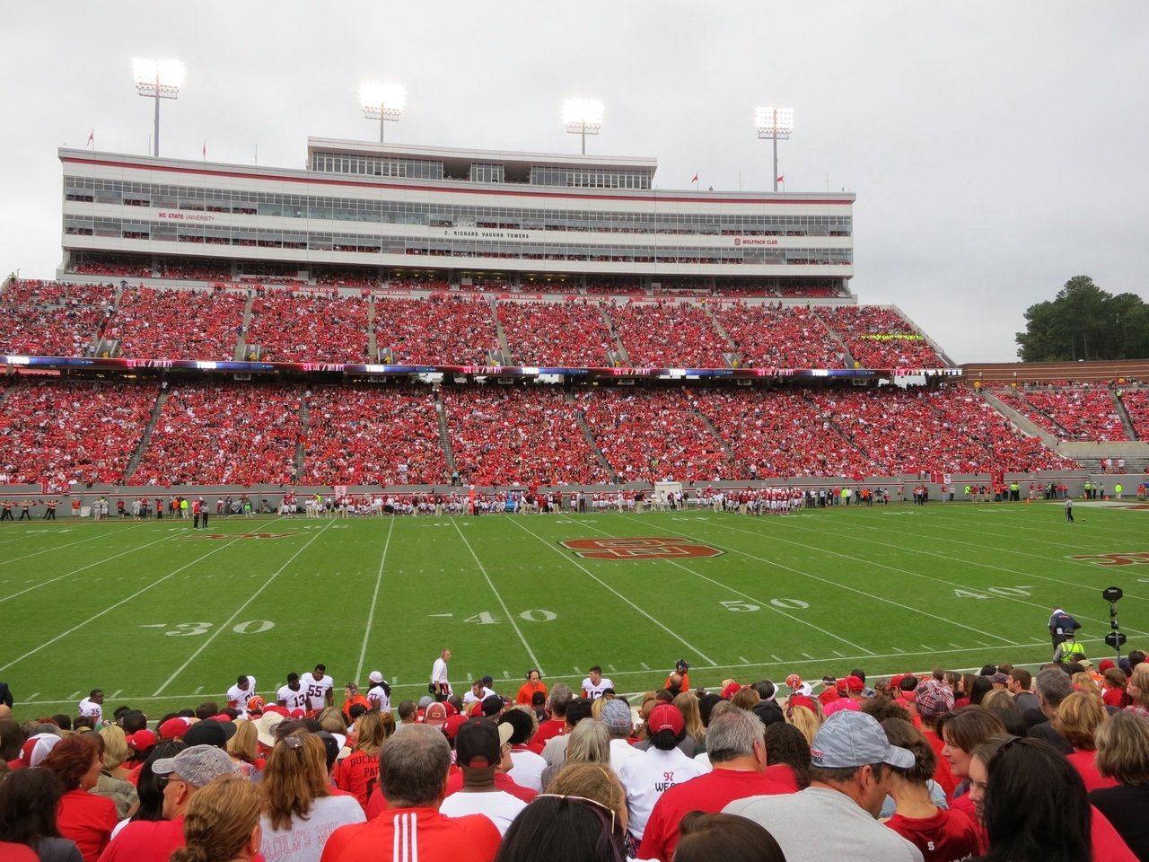 Underdog Team Shocks Fans with Upset Victory in Championship Game